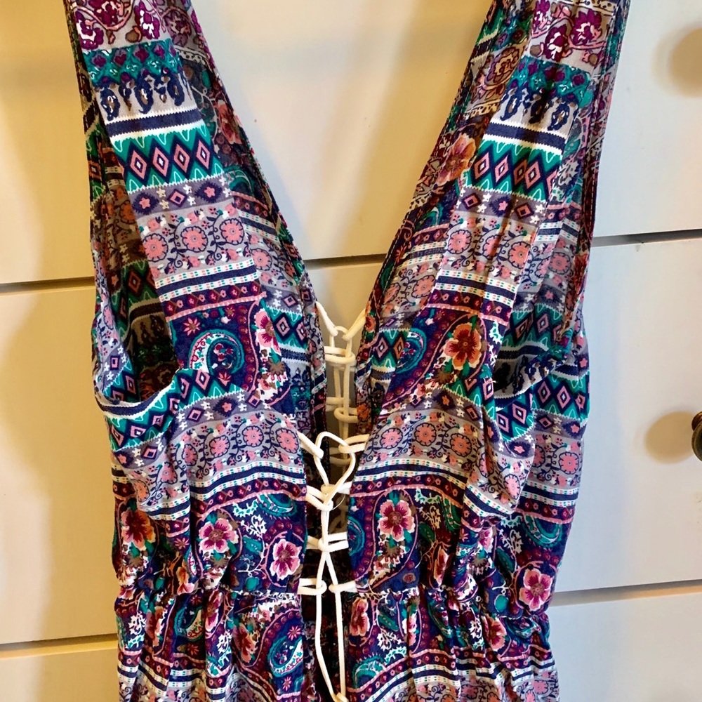 LF Patterned Romper - Picture 6 of 7